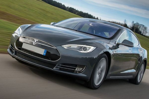 Tesla S